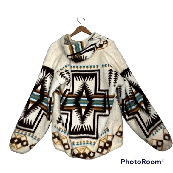 TEJIDOS Himalaya Wool Aztec Print Fuzzy Hoodie Jacket - Picture 1 of 7
